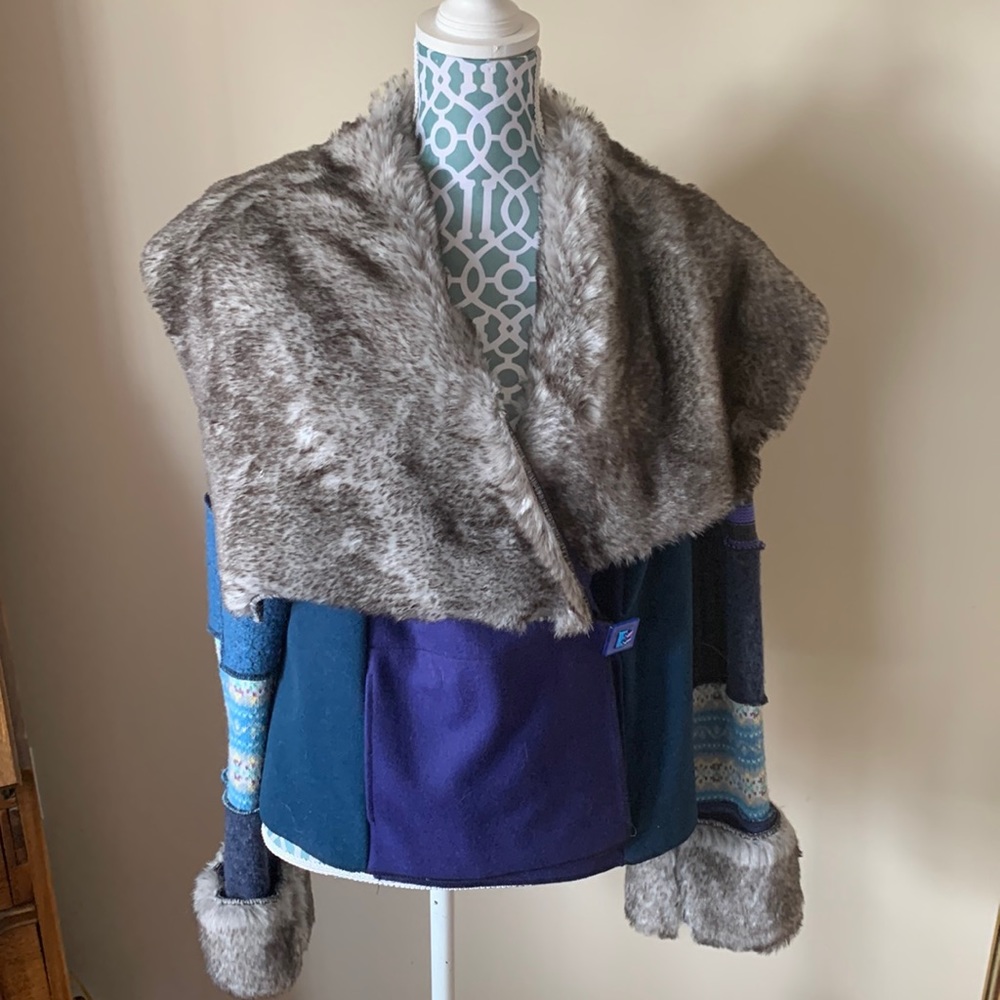 Custom wool coat. Brand new